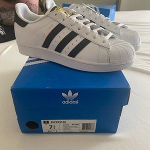 BRAND NEW❗️ ADIDAS SUPERSTAR BLACK/WHITE